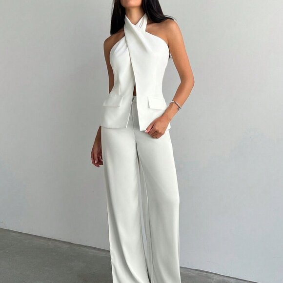 White Casual Women's Old Money Sleeveless Shirt - Picture 6 of 6